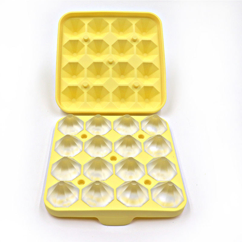 Vassoio per cubetti di ghiaccio Stampo in silicone personalizzato senza BPA a 16 cavità con coperchio