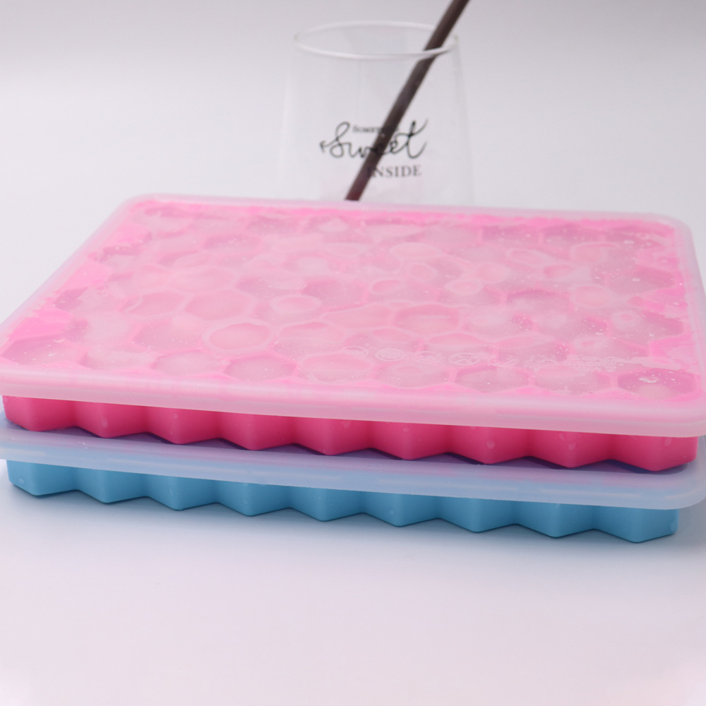 Stampo per cubetti di ghiaccio in silicone con logo Vassoio per cubetti di ghiaccio in silicone personalizzabile Stampo per ghiaccio con coperchio