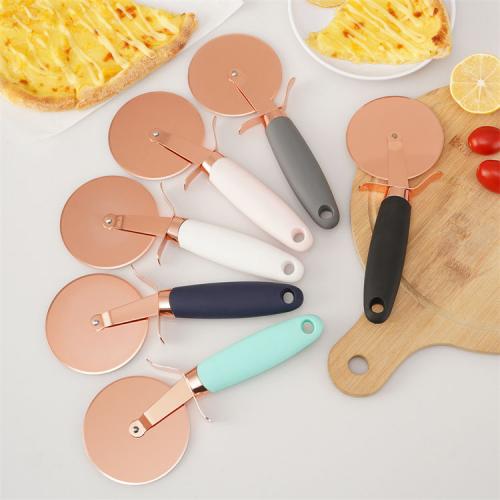 gadget da cucina personalizzati produttore di coltelli per pizza in acciaio inox oro rosa
